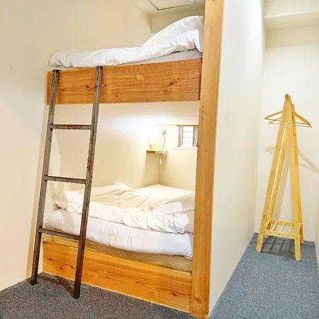 Santiago Guesthouse Hiroshima-2