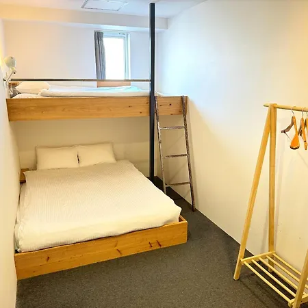 Santiago Guesthouse Hiroshima-3